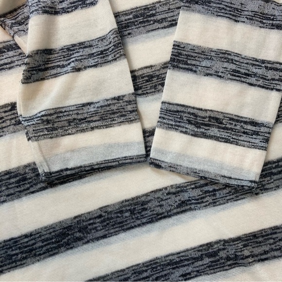 La Blanca Tunic Cover Up One Size - Picture 8 of 9